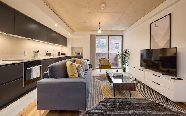 スタイリッシュ ノーザン クォーター サンクチュアリ