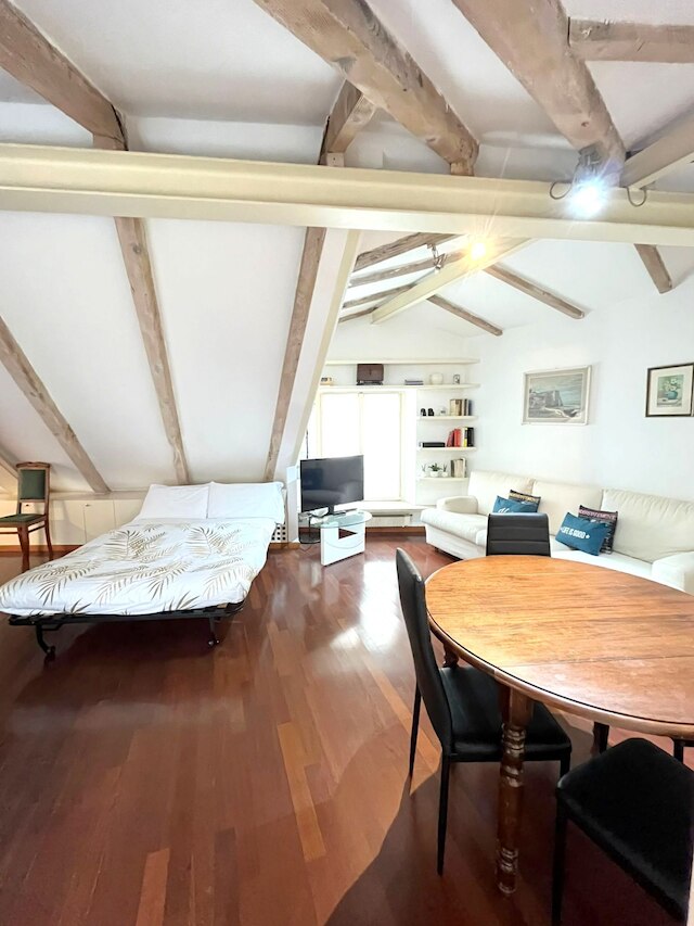 アコモド ミル68 ロフト チェントロ ストリコ