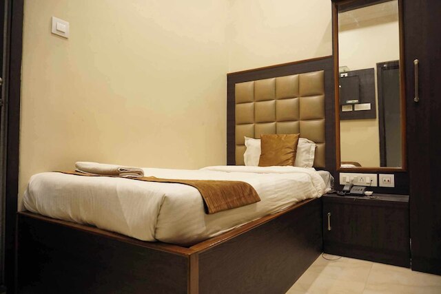 ザ プレミア イン