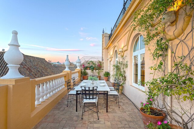 ユニーク ペントハウス ヒラルダ ビューズ. ビルヘン デ ロス レイエス