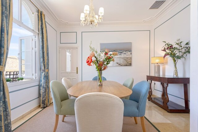 ユニーク ペントハウス ヒラルダ ビューズ. ビルヘン デ ロス レイエス