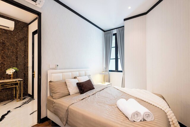 スタイリッシュ 7 ベッズ プールハウス ウィズ シネマ & リフト - 2 ミン トゥ BTS