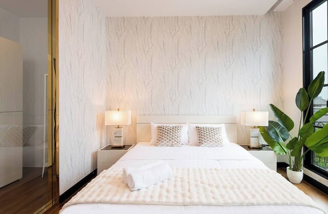 スタイリッシュ 7 ベッズ プールハウス ウィズ シネマ & リフト - 2 ミン トゥ BTS