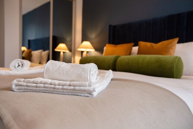 モダン 1ベッド フラット イン シティ センター