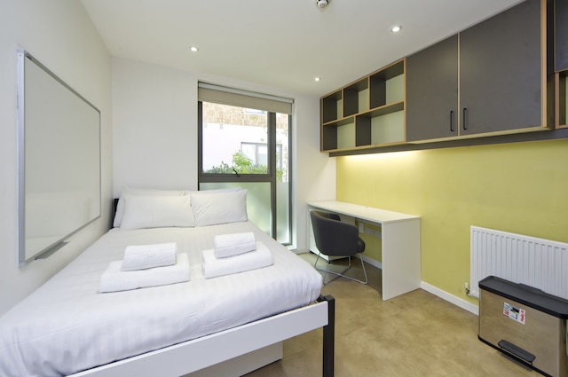 インバイティング スチューデント スタジオ ミニッツ フロム シティ センター