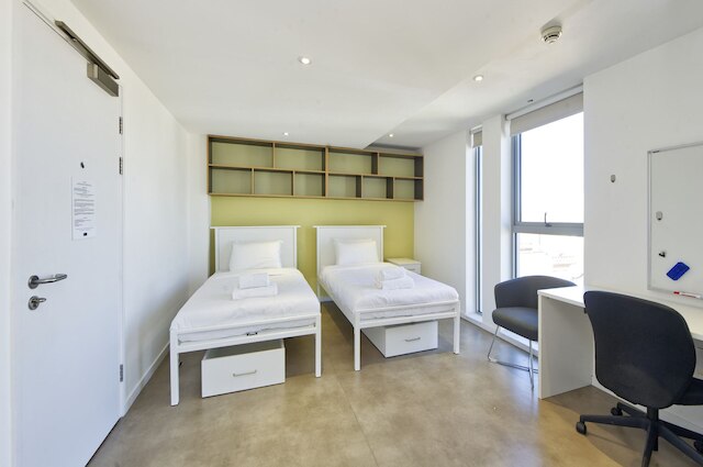 モダンスタイル スチューデント スタジオ イン ロンドン