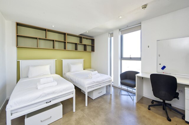 モダンスタイル スチューデント スタジオ イン ロンドン