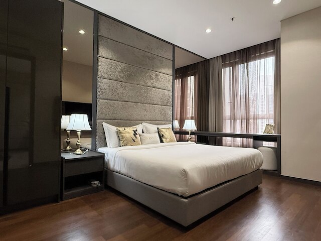 8 キア ペン レジデンシズ