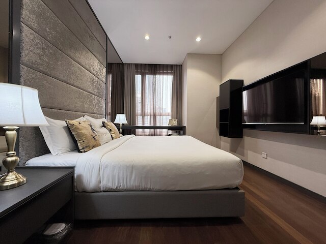 8 キア ペン レジデンシズ