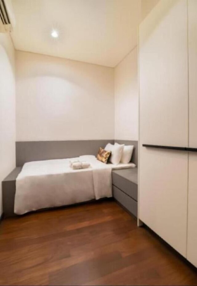 8 キア ペン レジデンシズ