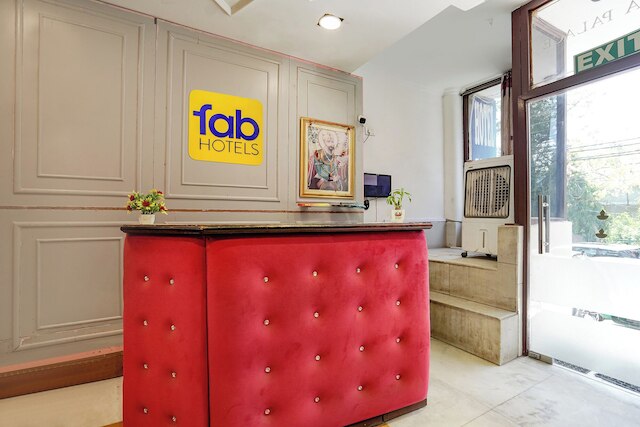 ファブホテル リチャ パレス