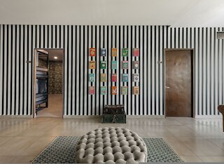 ザ トロピカル ネスト ウィメンズ シェアード ホステル ルーム 302 カマ 3B ローベッド