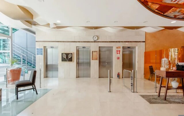 トップベッド ミックスド シェアード ルーム