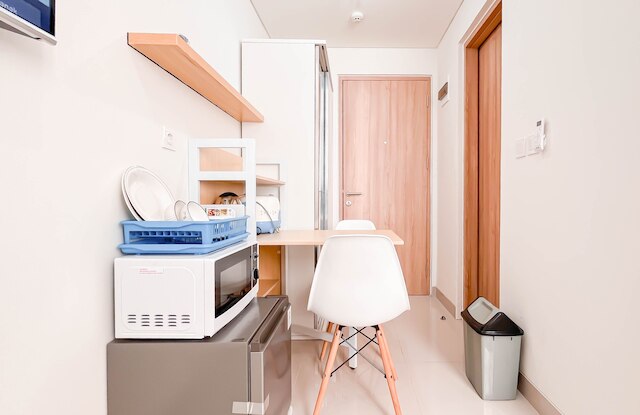 スタニング スタジオ ルーム (ノー キッチン) アット バンダラヤ - タラサ シティ マカッサル アパートメント