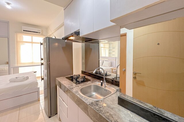 コンフォータブル ステイ アンド グッド プレイス スタジオ アット バレ ヒンギル アパートメント