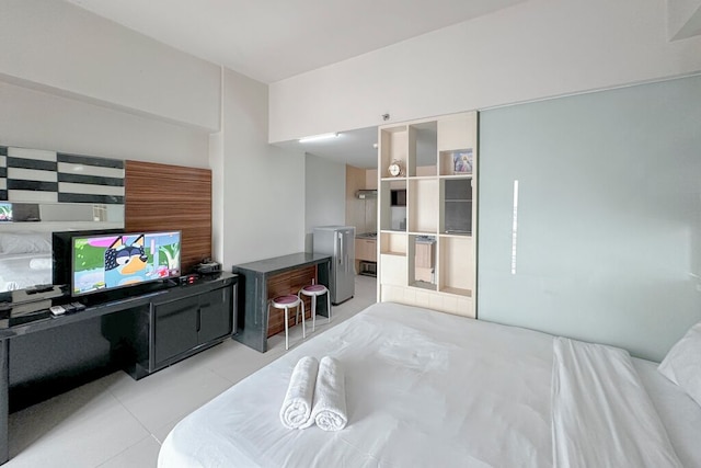 ミニマリスト アンド コージー スタジオ アット ザ スクエア スラバヤ アパートメント