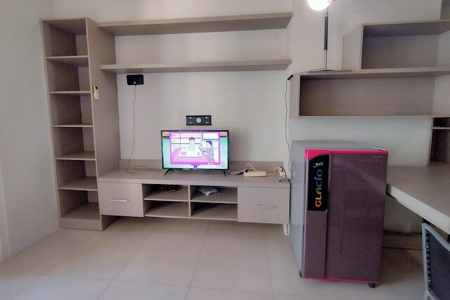 モダン コージー スタジオ アット ザ スクエア スラバヤ アパートメント