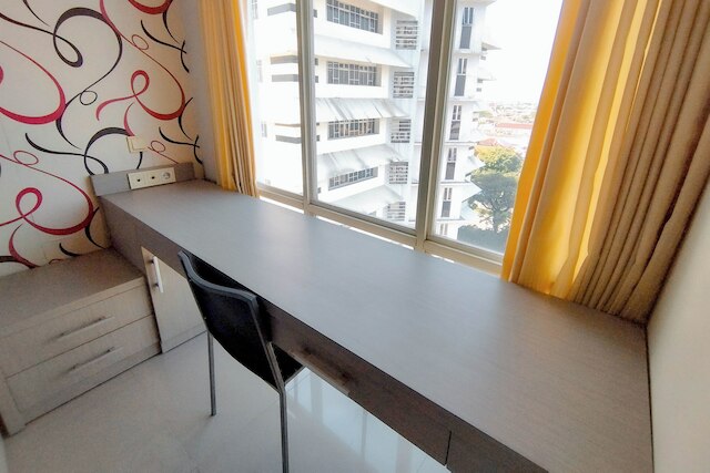 モダン コージー スタジオ アット ザ スクエア スラバヤ アパートメント