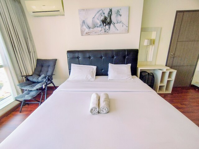 ホーミー デザインド 2 ベッドルーム イン シティ センター アット プラクシス アパートメント