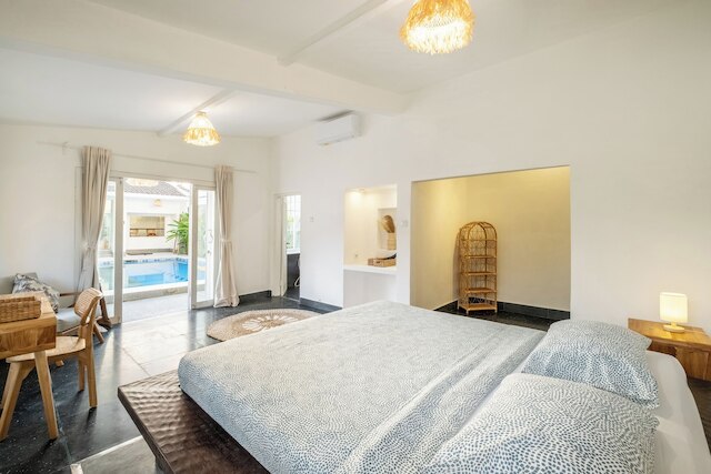 ラレベイ スミニャック