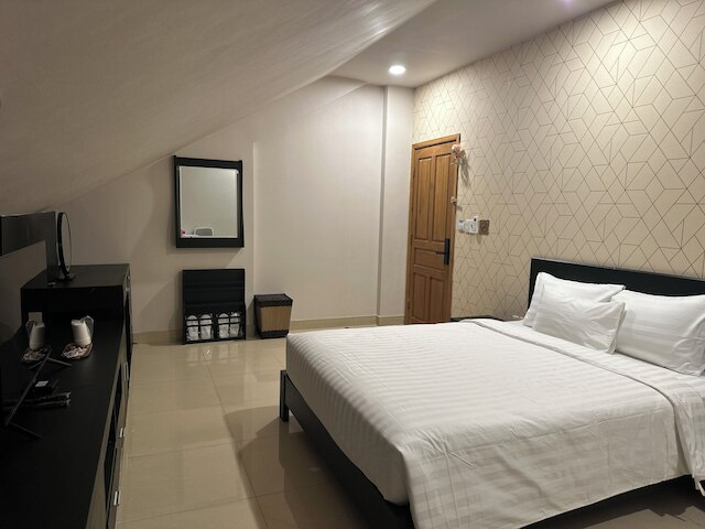 ザ スター ホテル 2