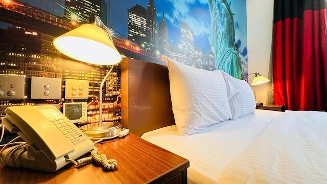 リフレクションズ ホテル