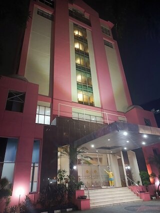 タウンハウス オーク ジャカルタ ニア モヌメン ナショナル フォーマリー ホテル ビンタン ウィサタ マンディリ