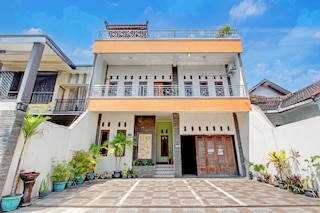 ホテル O ヨグヤカルタ ニア タマン サリ フォーマリー ウィディティア イン