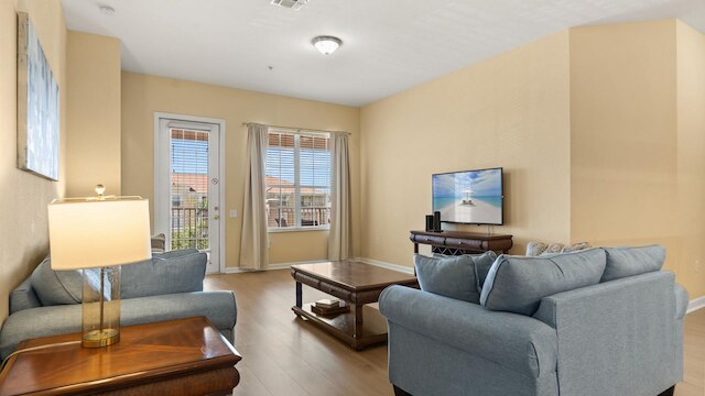 ウォーク トゥ エピックユニバース アンド オレンジカウンティコンベンションセンター フロム ディス コンド