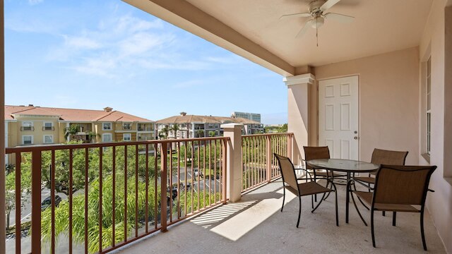 ウォーク トゥ エピックユニバース アンド オレンジカウンティコンベンションセンター フロム ディス コンド