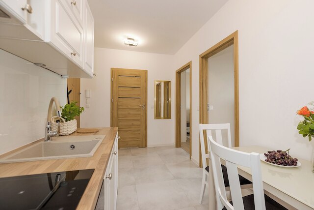 ショートステイポーランド トルンスカ B177