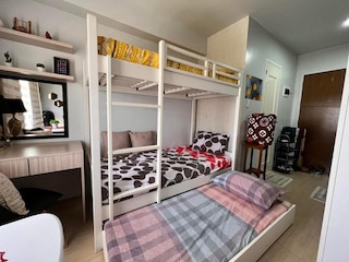 スタジオ ワン コンドミニアム