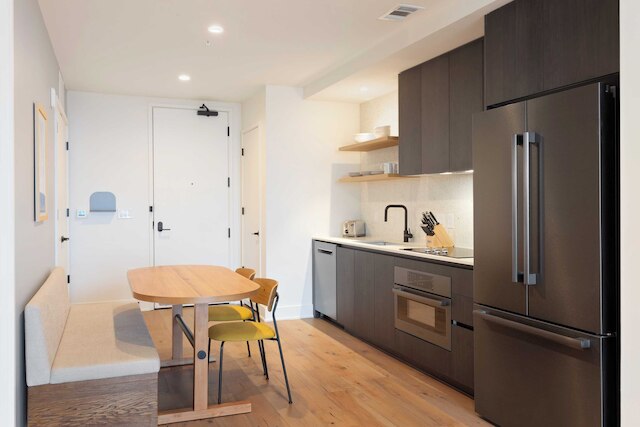 ラックス ハイ ライズ ニア ダウンタウン オースティン ウィズ ビューズ ルーフトップ プール、ジム、& ラックス アメニティーズ