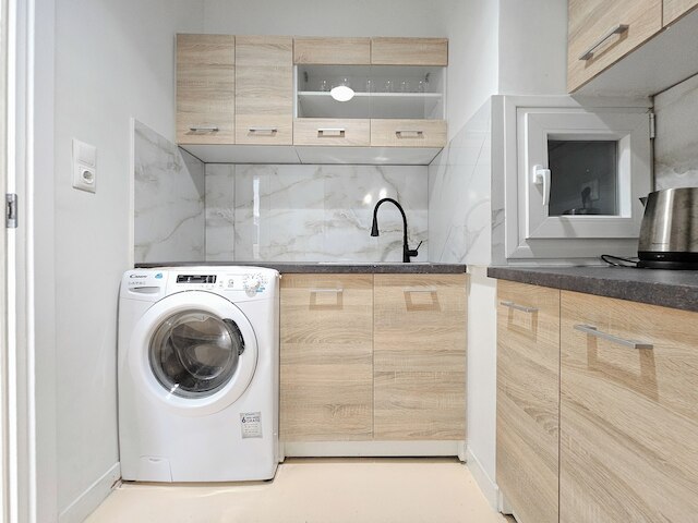 カサ ディーバス シティ ステイ