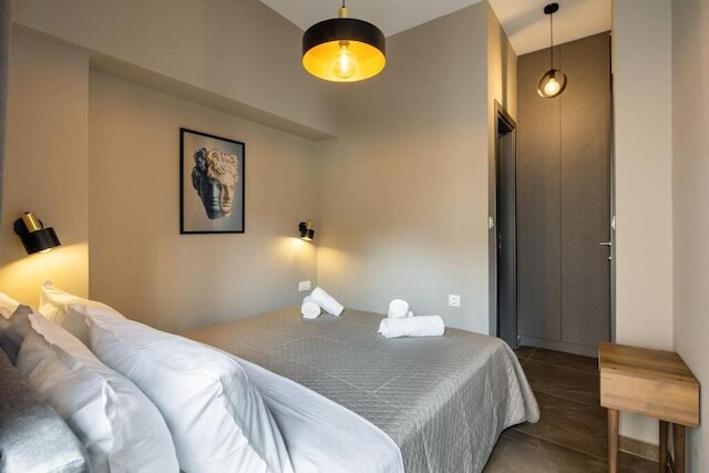 ジ アクロポリス パスウェイ