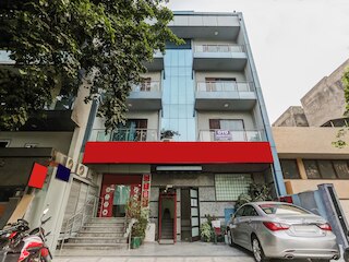 シグネチャー プラザ バイ メリメント