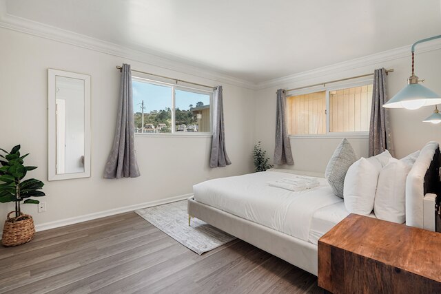 ディライトフル 2ベッドルーム マウンテン オーシャンサンセット ビュー