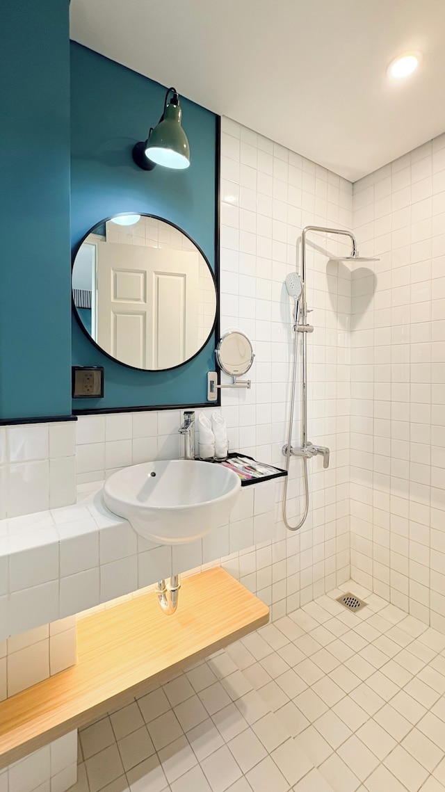 A25 オテル - 130 バ チュウ