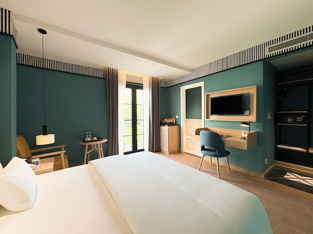 A25 オテル - 130 バ チュウ