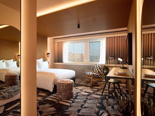 ママ シェルター チューリッヒ