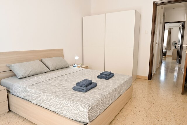 シー ブルー ホライゾン カウラ ベイ アパートメンツ