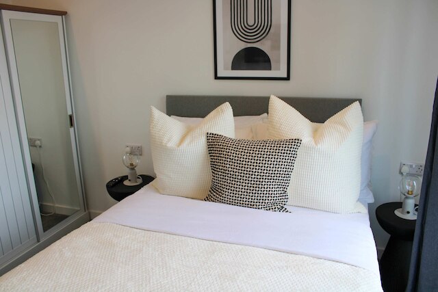 スレート スイート 1 ベッドルーム シティ ビューズ