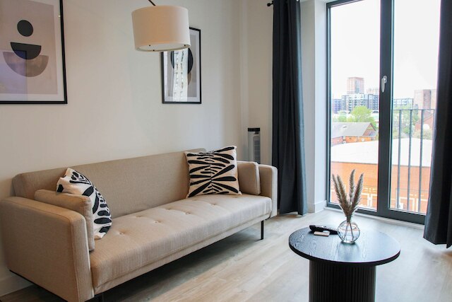 スレート スイート 1 ベッドルーム シティ ビューズ