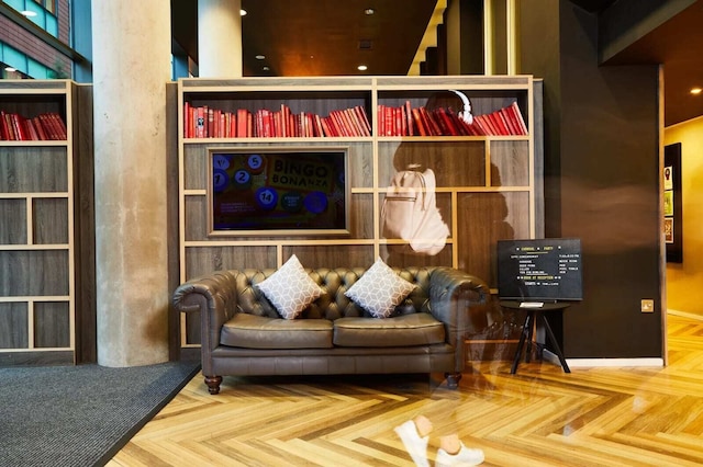 スチューデント オンリー ヴィタ ファースト ストリート