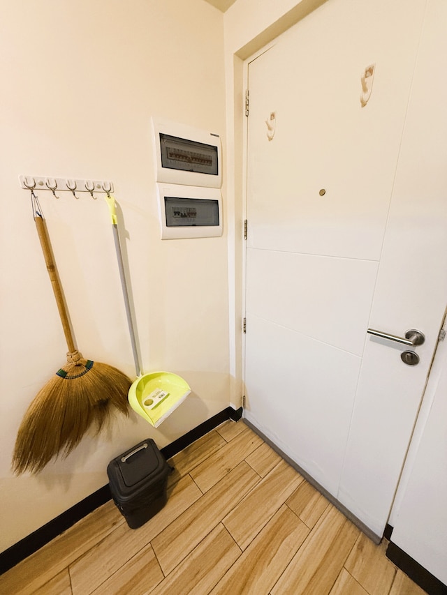 ホーランド パーク コンドミニアム