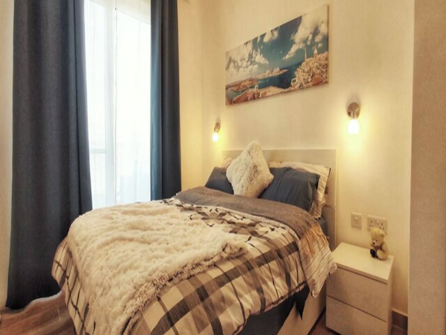 モダン 3 ベッドルーム ペントハウス ウィズ ルーフトップ ビューズ