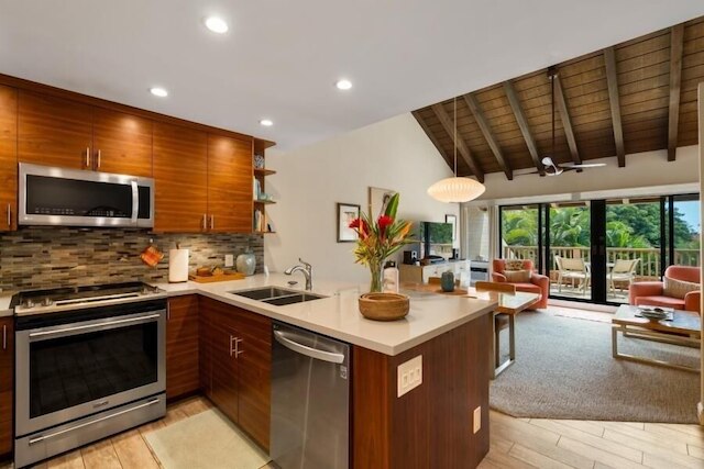 マウイ カマオレ #c-203 2 ベッドルーム コンド