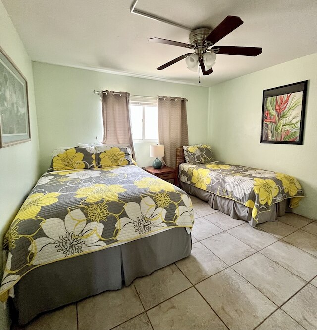 メネフネ ショアーズ 227 2 ベッドルーム コンド