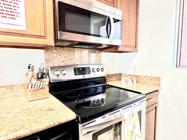 メネフネ ショアーズ 227 2 ベッドルーム コンド