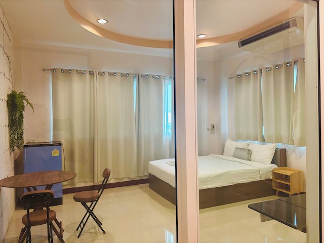 リー リバーサイド ホテル